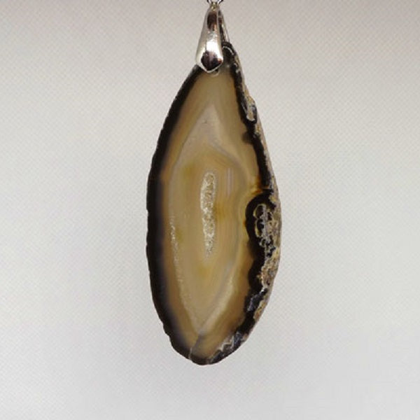 COLLANA CON GEODE DI AGATA